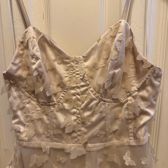 Butterfly corset midi dress with lace up back and adju straps, beige size small - Picture 3 of 4